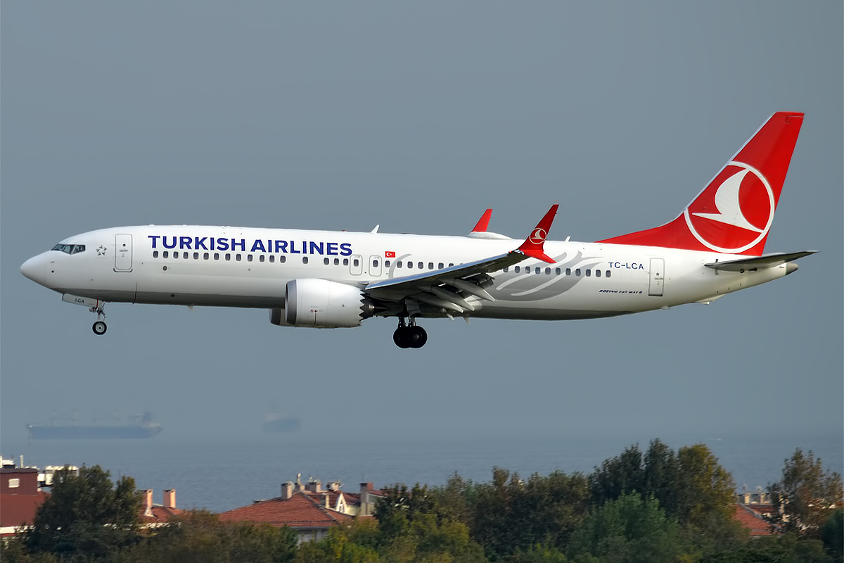 Turkish_Airlines,_TC-LCA,_Boeing_737-8_MAX_(44575165144)